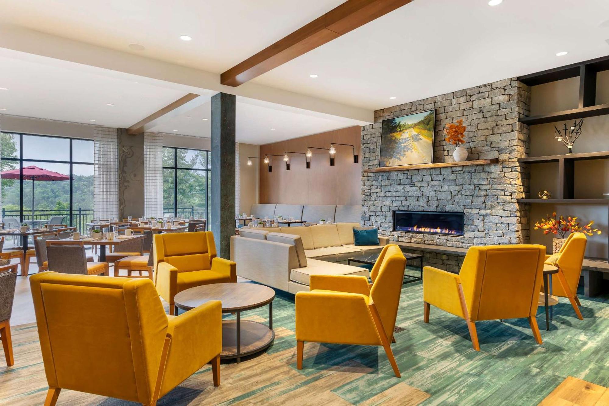 Cambria Hotel Lake Placid - Lakeside Resort מראה חיצוני תמונה