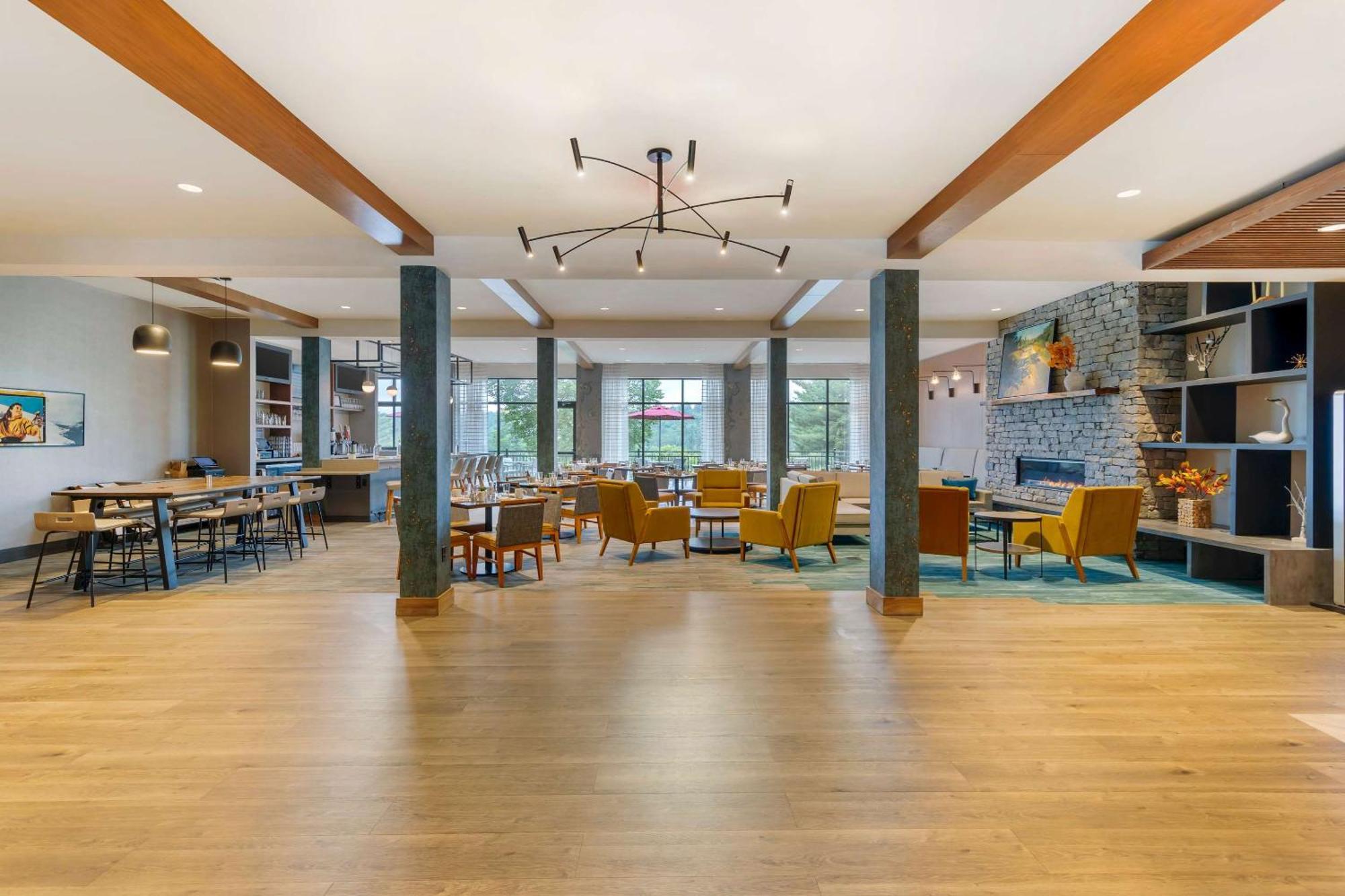 Cambria Hotel Lake Placid - Lakeside Resort מראה חיצוני תמונה