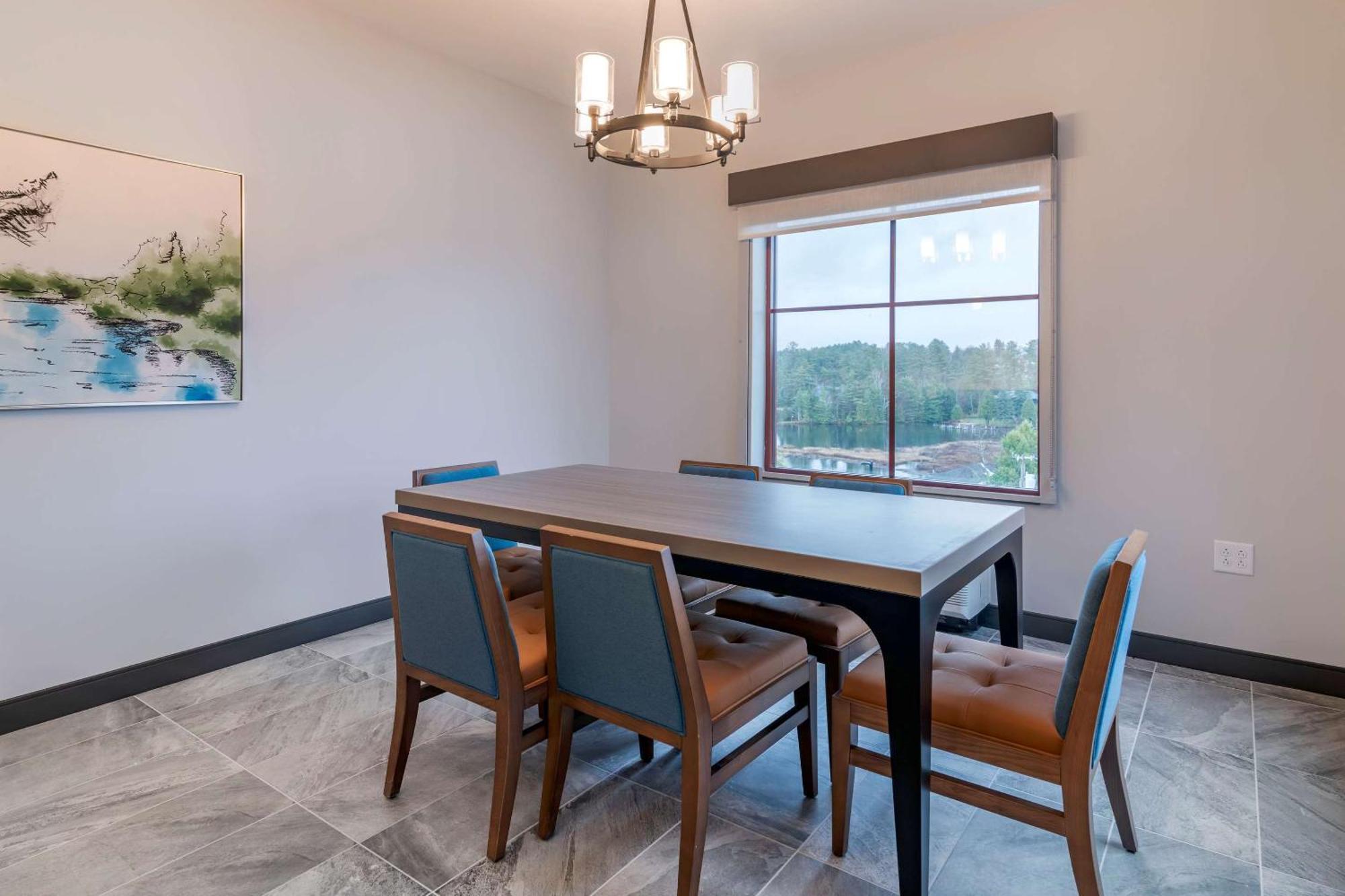 Cambria Hotel Lake Placid - Lakeside Resort מראה חיצוני תמונה