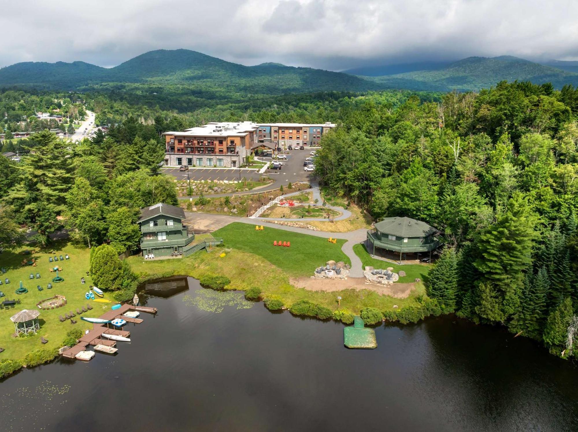 Cambria Hotel Lake Placid - Lakeside Resort מראה חיצוני תמונה